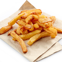 Il mio cane può mangiare le patatine fritte? O possono farlo ammalare?