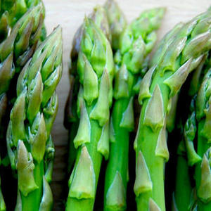 I conigli possono mangiare gli asparagi?